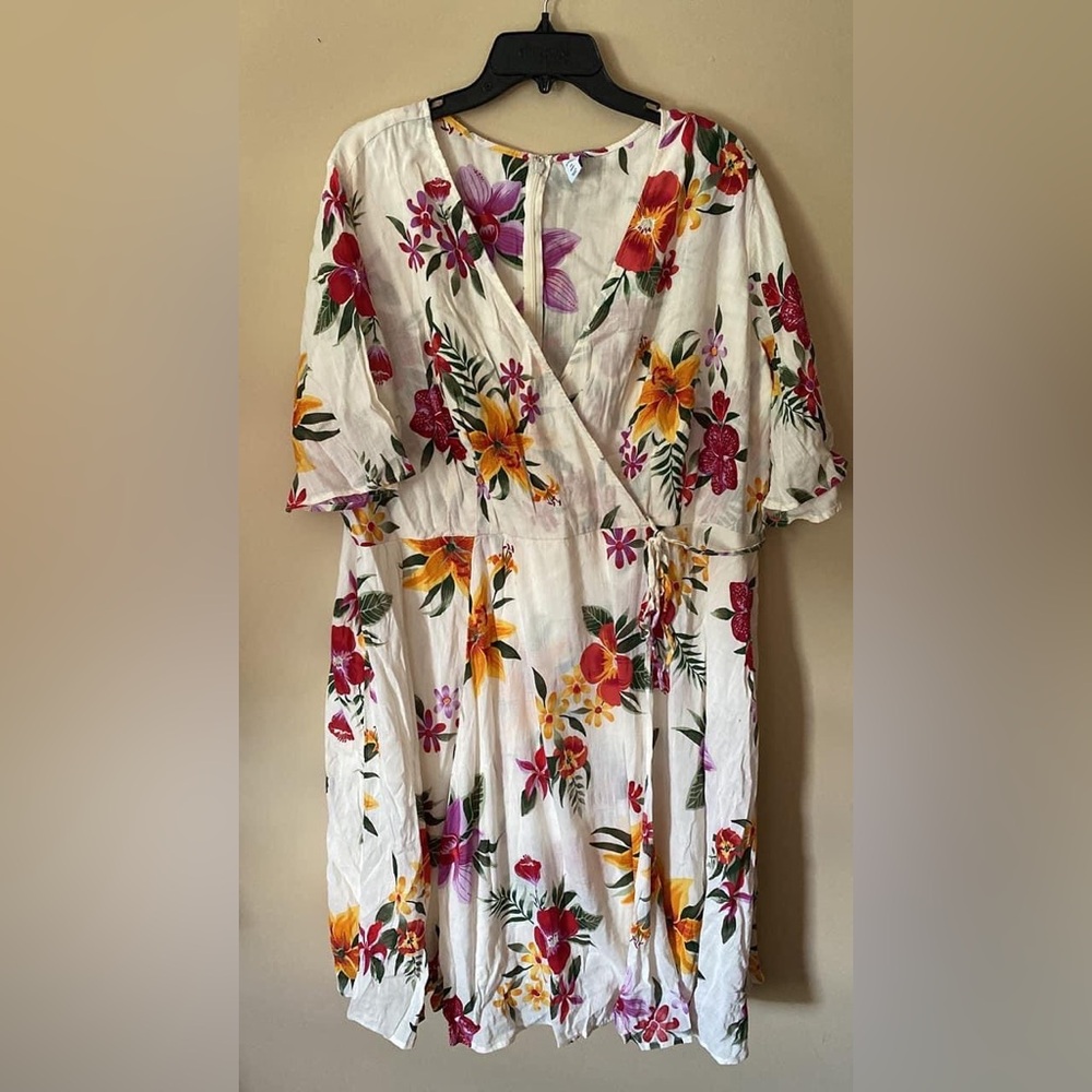Old Navy Floral Wrap Dress